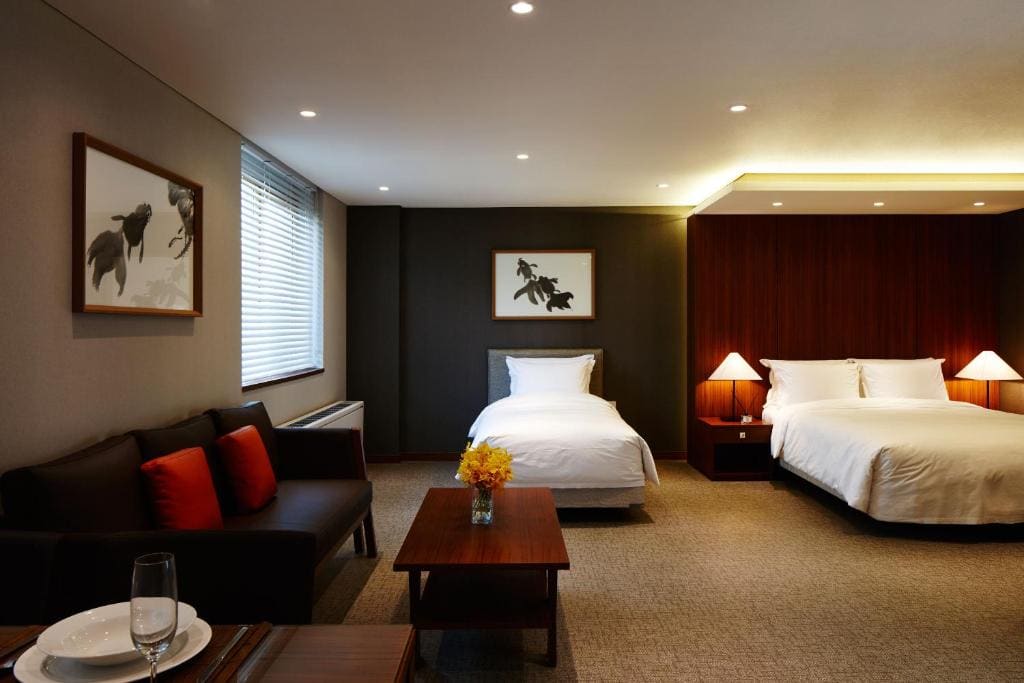 Deluxe Double Room - No View room - Image 3