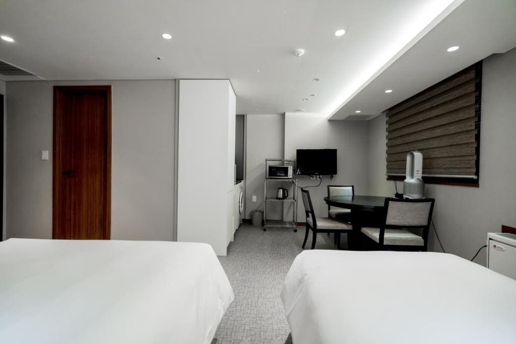 Executive Triple Room - No View room - Image 2