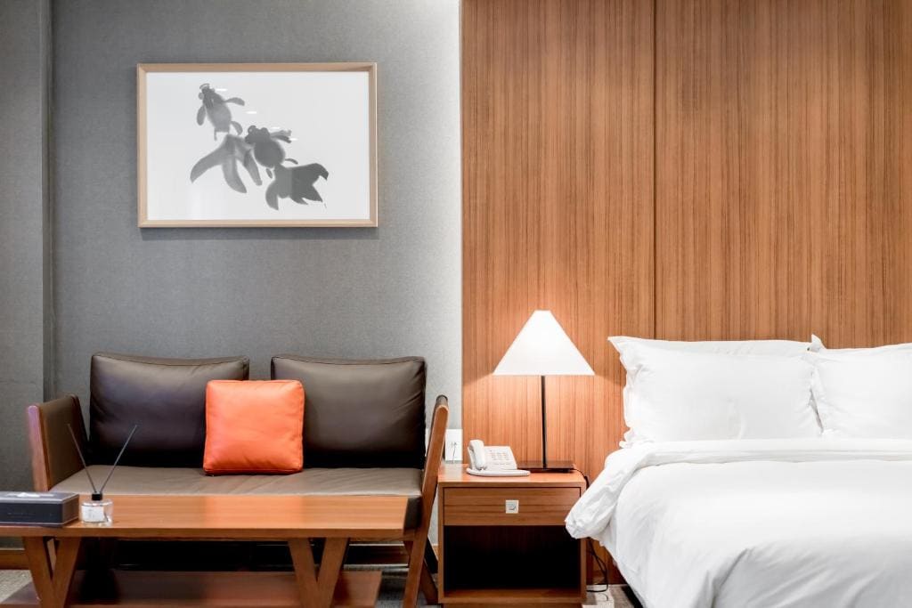 Premier Double Room room - Image 3