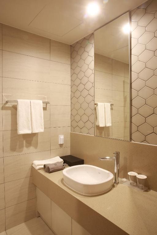 Deluxe Double Room room - Image 2