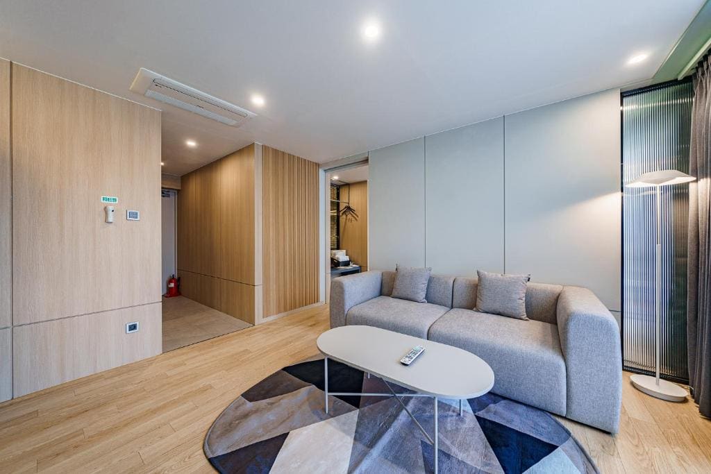 Suite room - Image 3