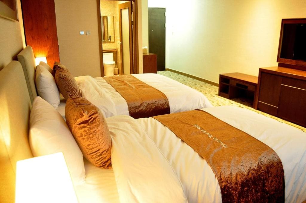 Deluxe Twin Room with Sea View room - Image 2