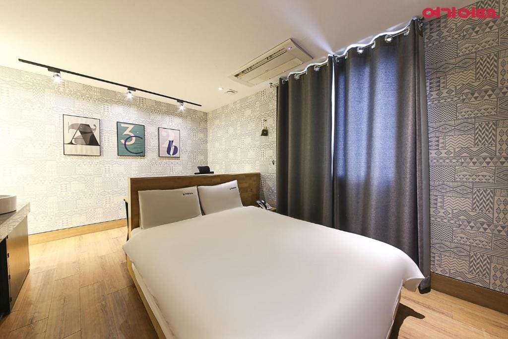 Superior Suite room - Image 3