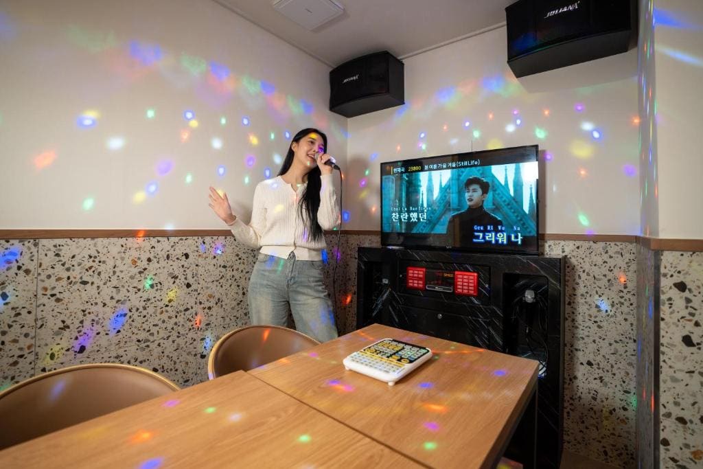 Studio room - Image 2