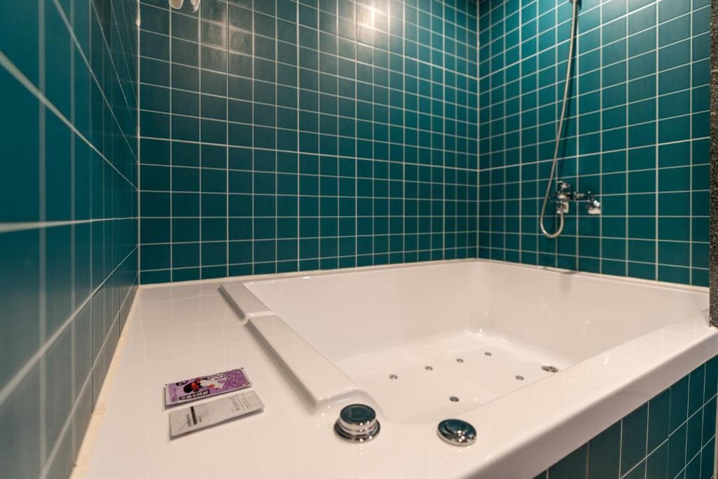 Suite room - Image 1