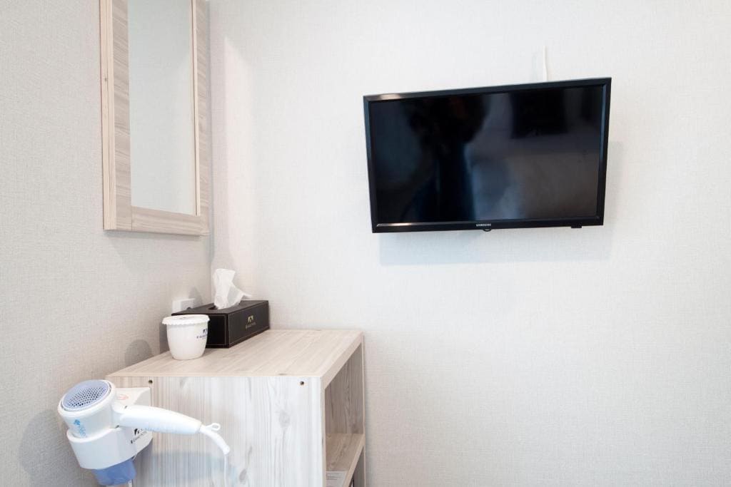Standard Triple Room room - Image 1