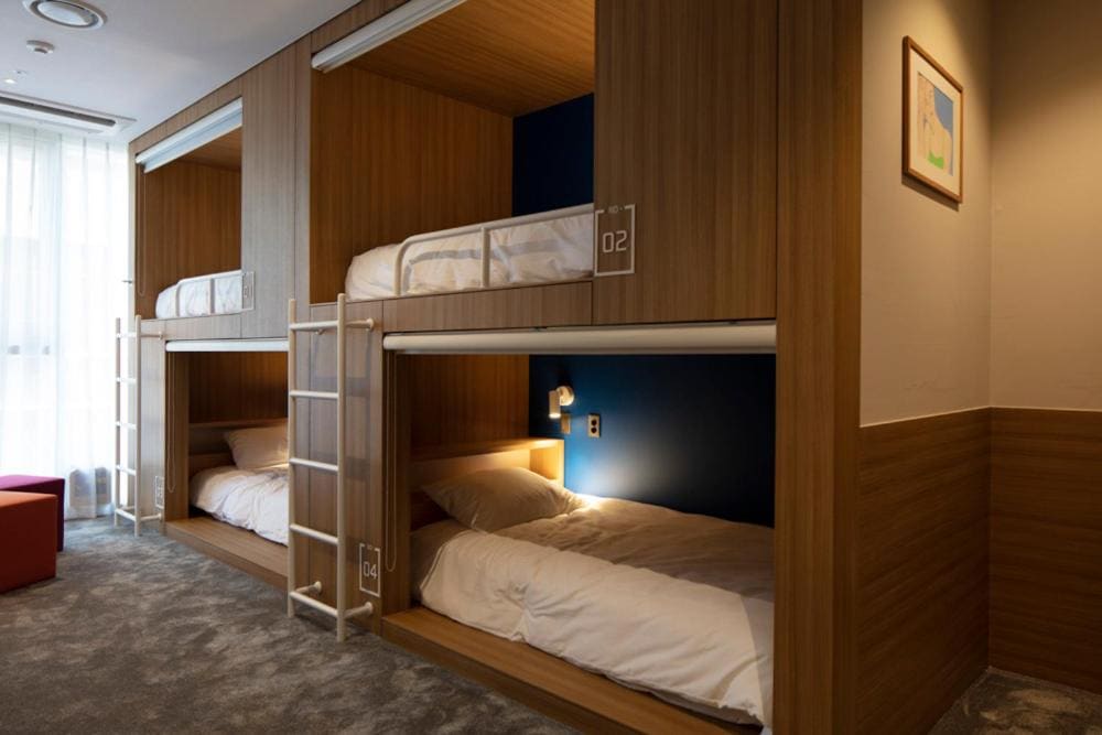 Deluxe Family Room room - Image 1
