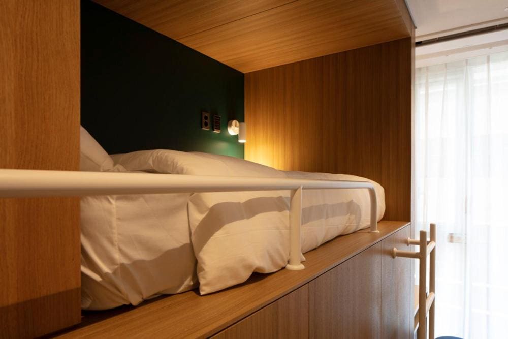 Single Room with Shared Shower and Toilet room - Image 1