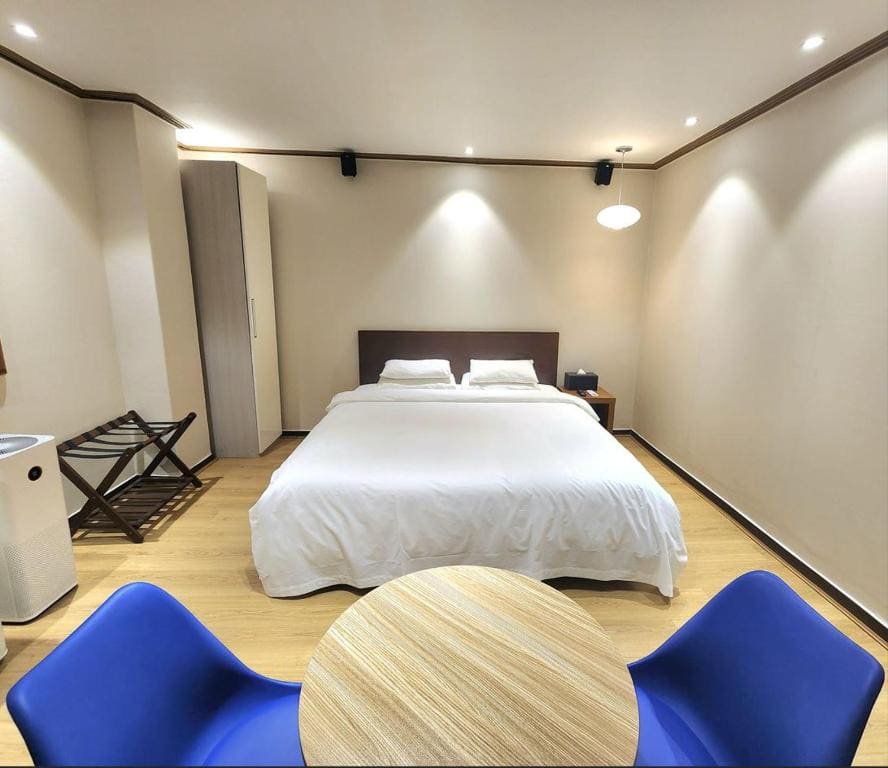 Icheon Cinema Room - 3pm check in room - Image 1