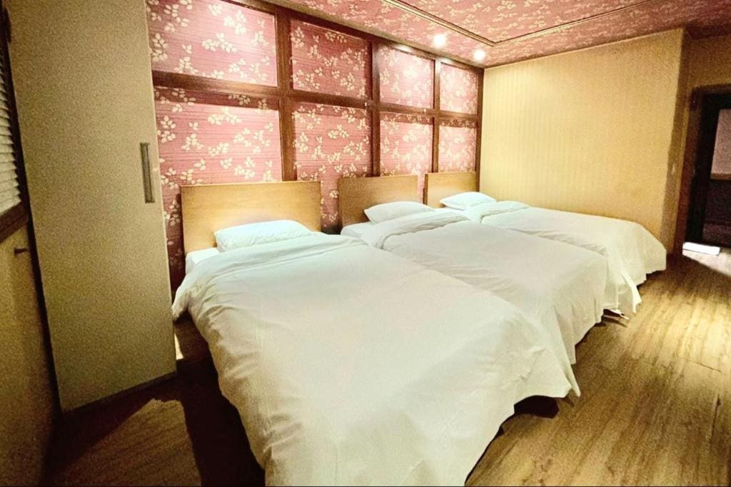 Triple Room room - Image 1