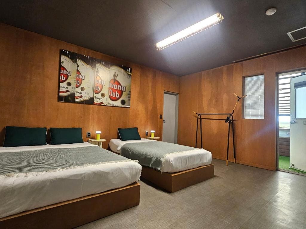 Triple Room with Terrace room - Image 3