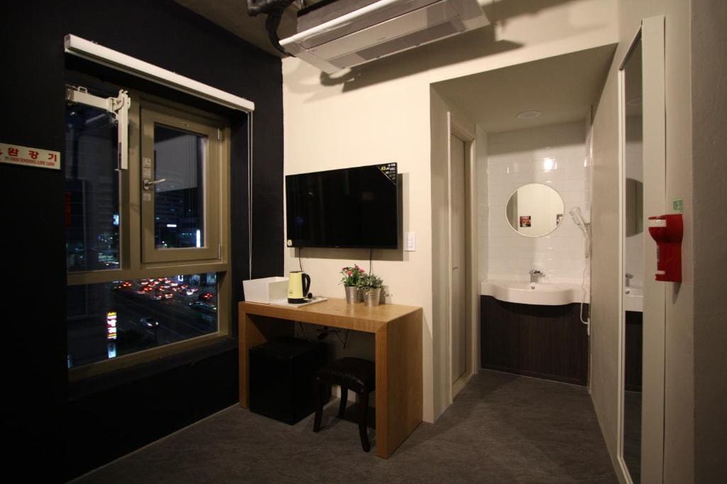 Twin Room room - Image 1
