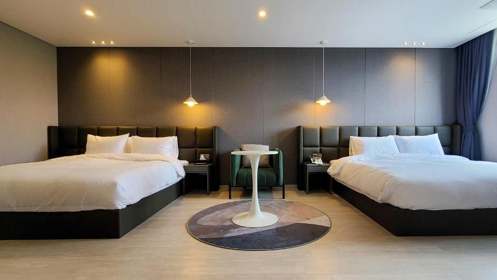 Deluxe Suite room - Image 1