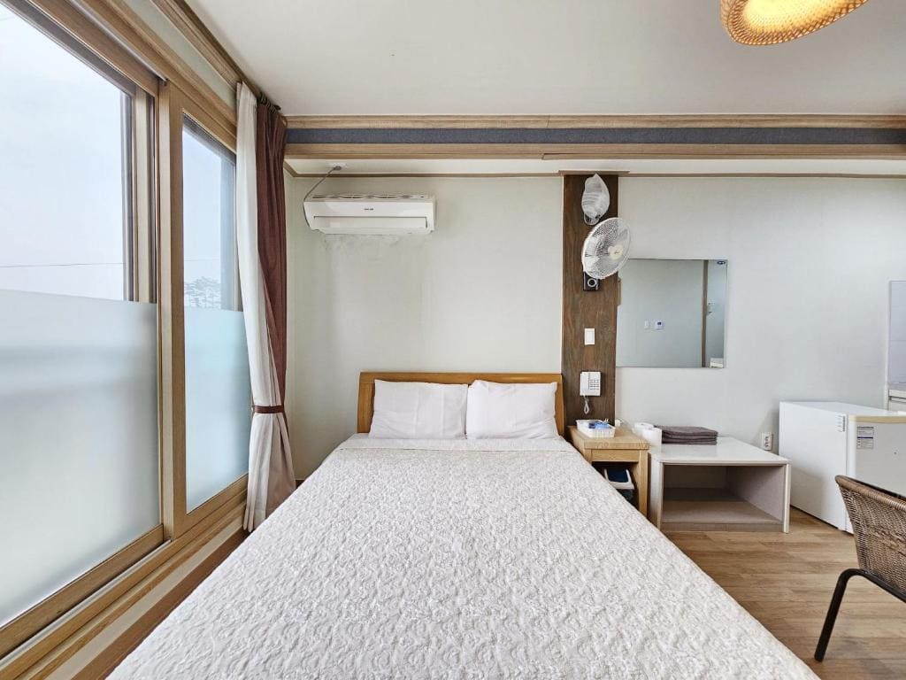 Deluxe Double Room room - Image 1