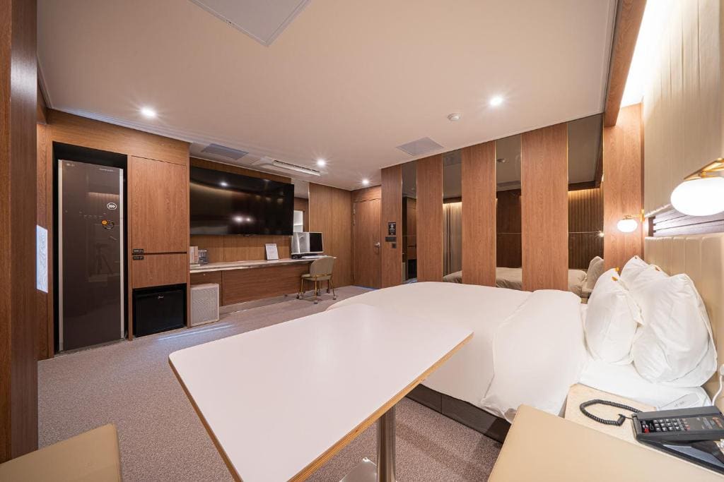 Family Double Room room - Image 2