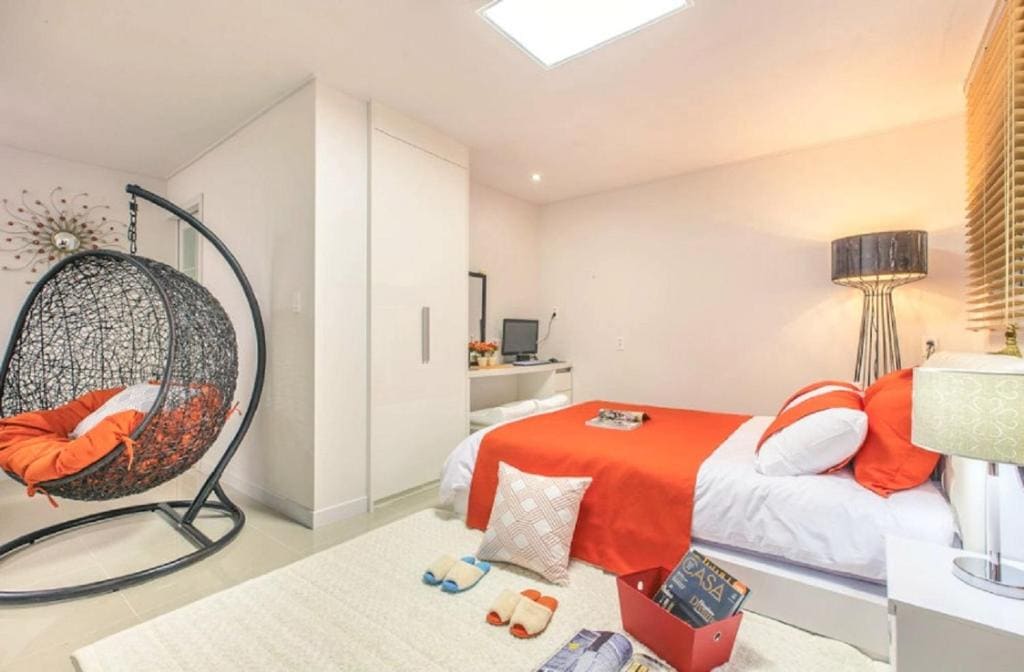 Double Room with Garden View room - Image 3
