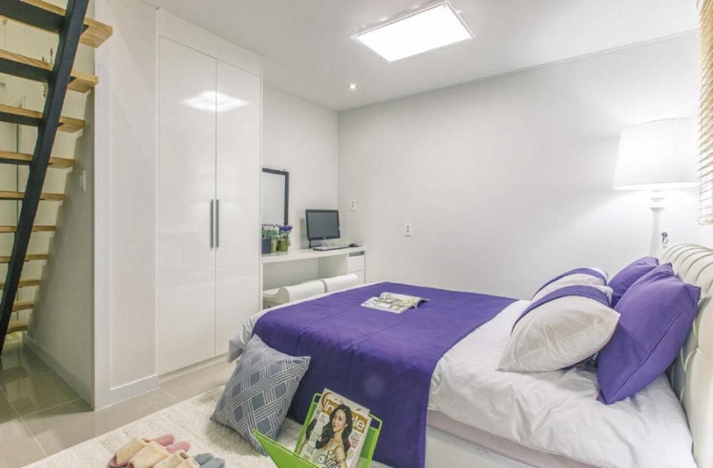 Family Room room - Image 2