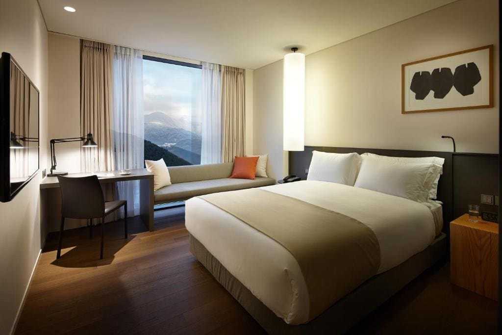 Grand Room room - Image 2