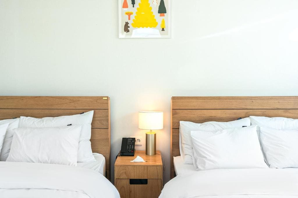 Family Twin Room room - Image 2