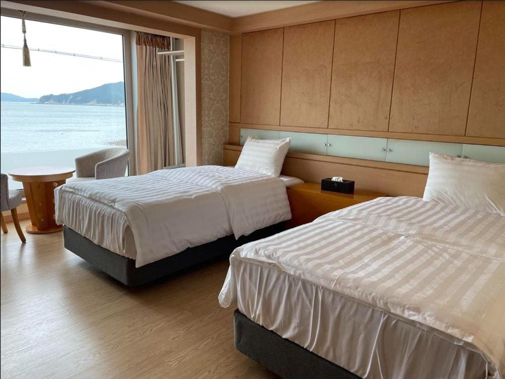 Double or Twin Room room - Image 2