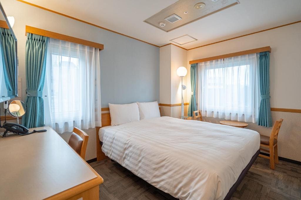 Double Room - Non-Smoking room - Image 3