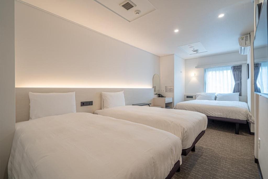 Premium Family Room - Non-Smoking room - Image 3