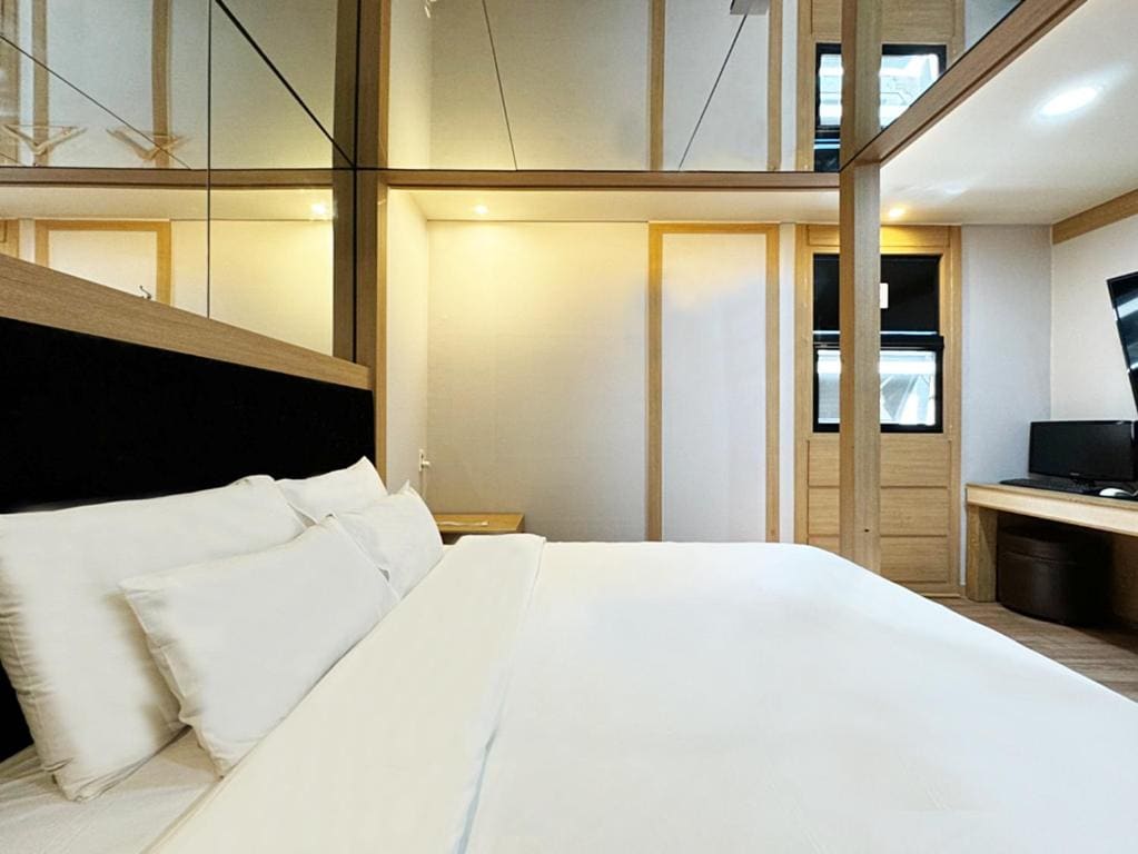 Deluxe Double Room room - Image 1