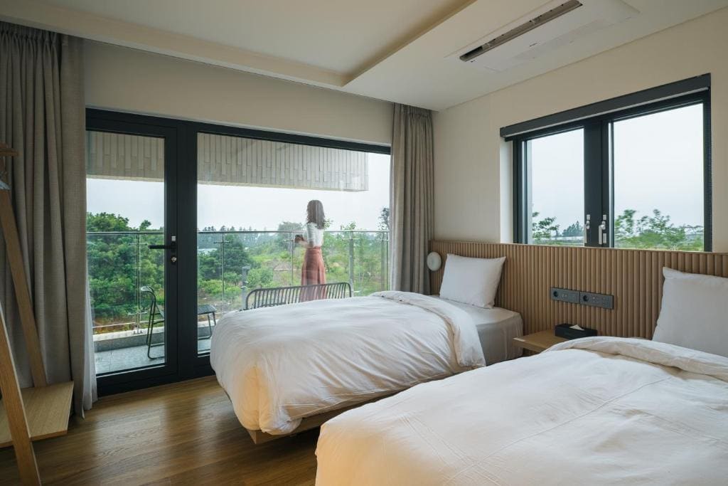 Living suite room - Image 3