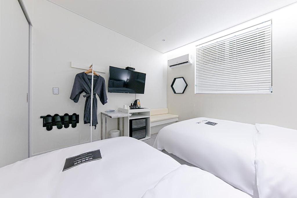 Standard Double Room room - Image 1