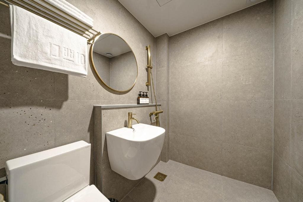 Deluxe Double Room room - Image 2