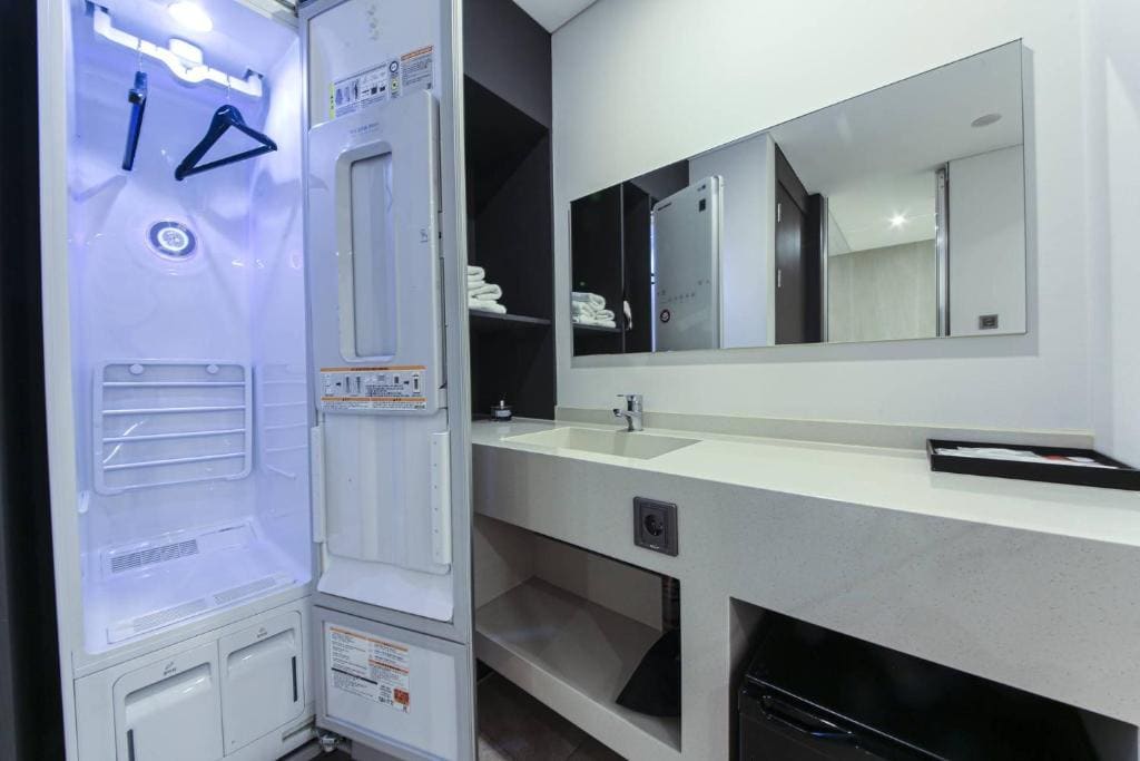 Premier Double Room room - Image 3