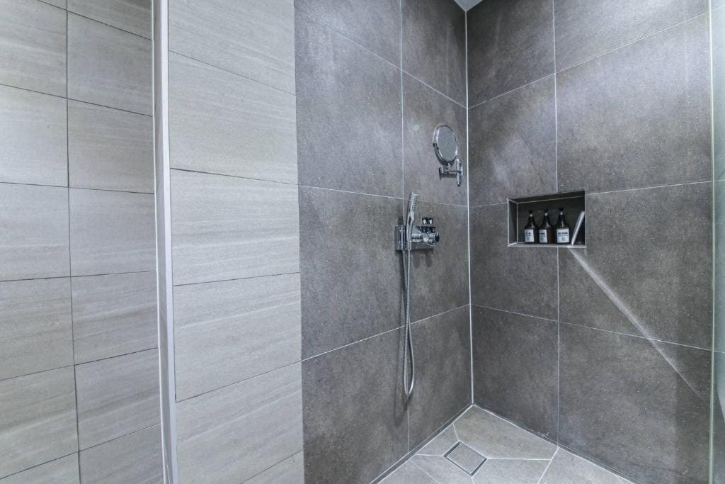 Standard Double Room - No Parking room - Image 1