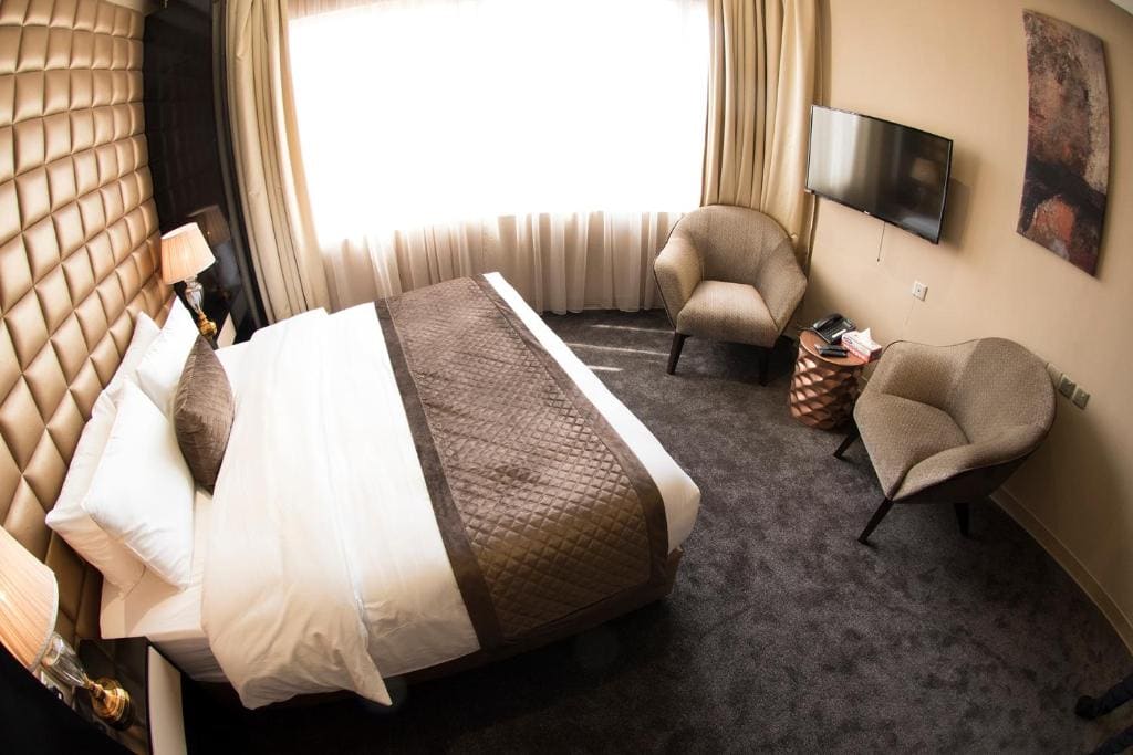 Deluxe Room room - Image 1