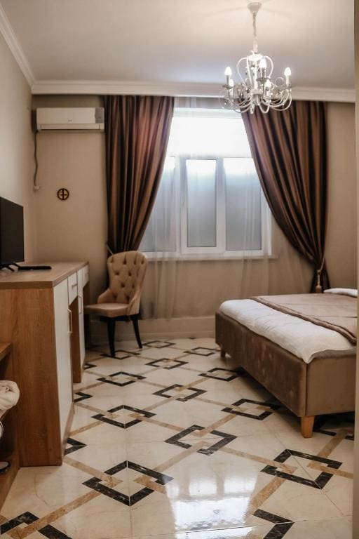 Budget Double Room room - Image 3