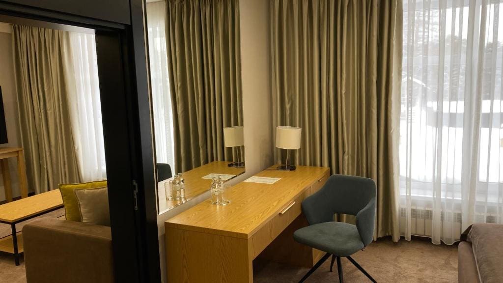 Suite room - Image 1