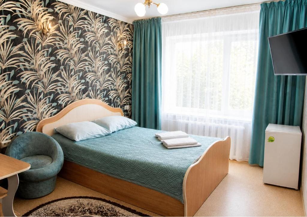 Double Room with Private Bathroom room - Image 1