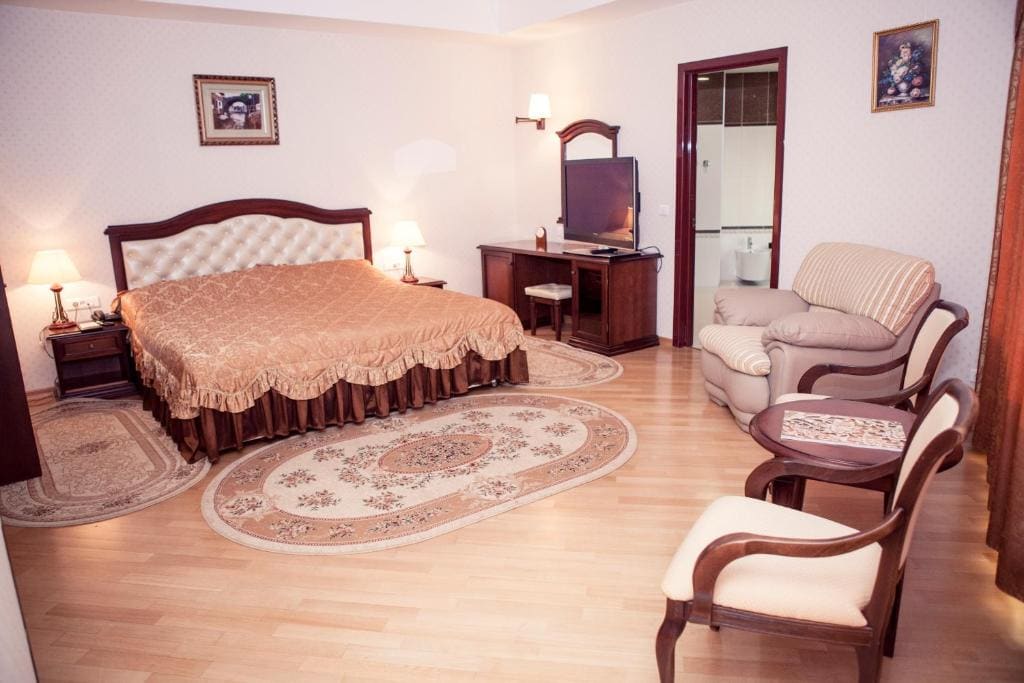Suite room - Image 3