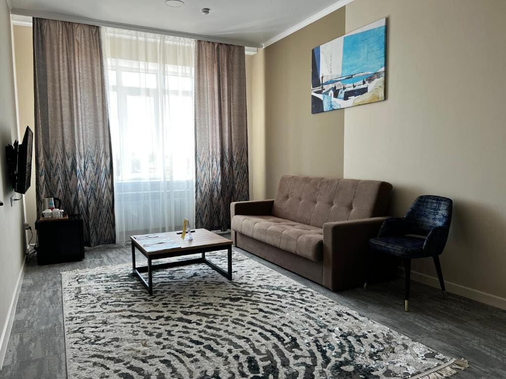 Suite room - Image 3