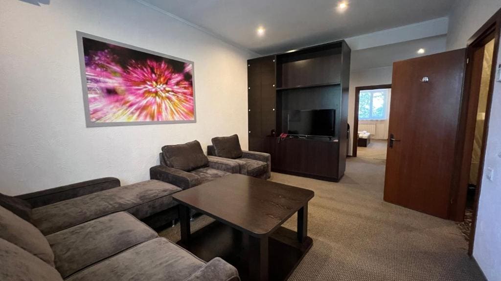 Apartment room - Image 3