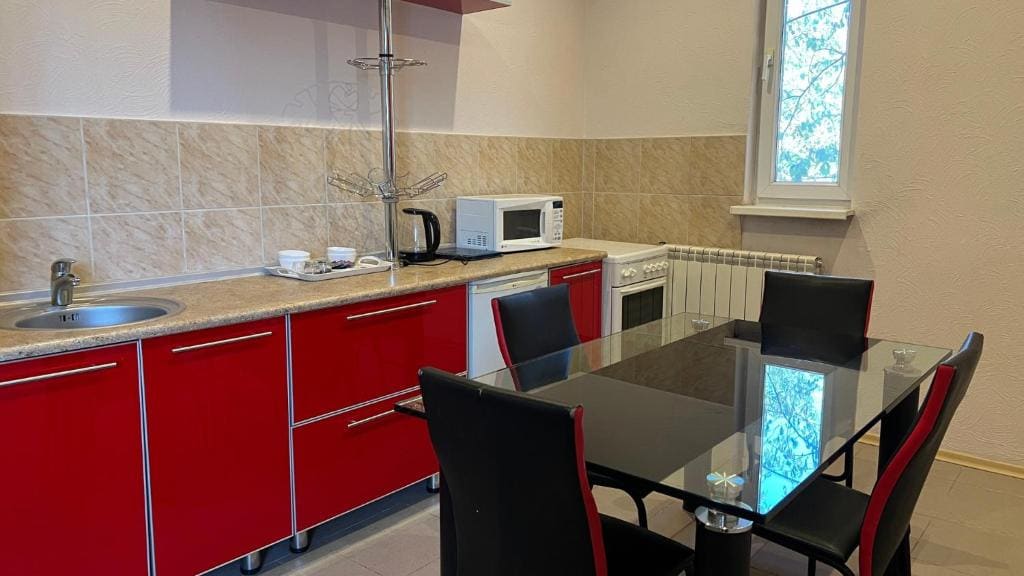Apartment room - Image 2