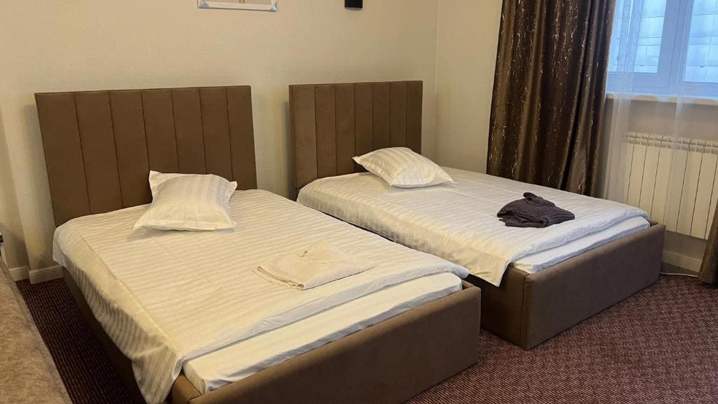 Standard Double Room room - Image 2