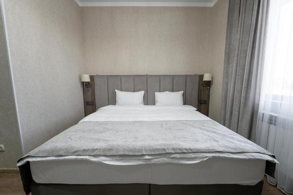 Double Room - Disability Access room - Image 2
