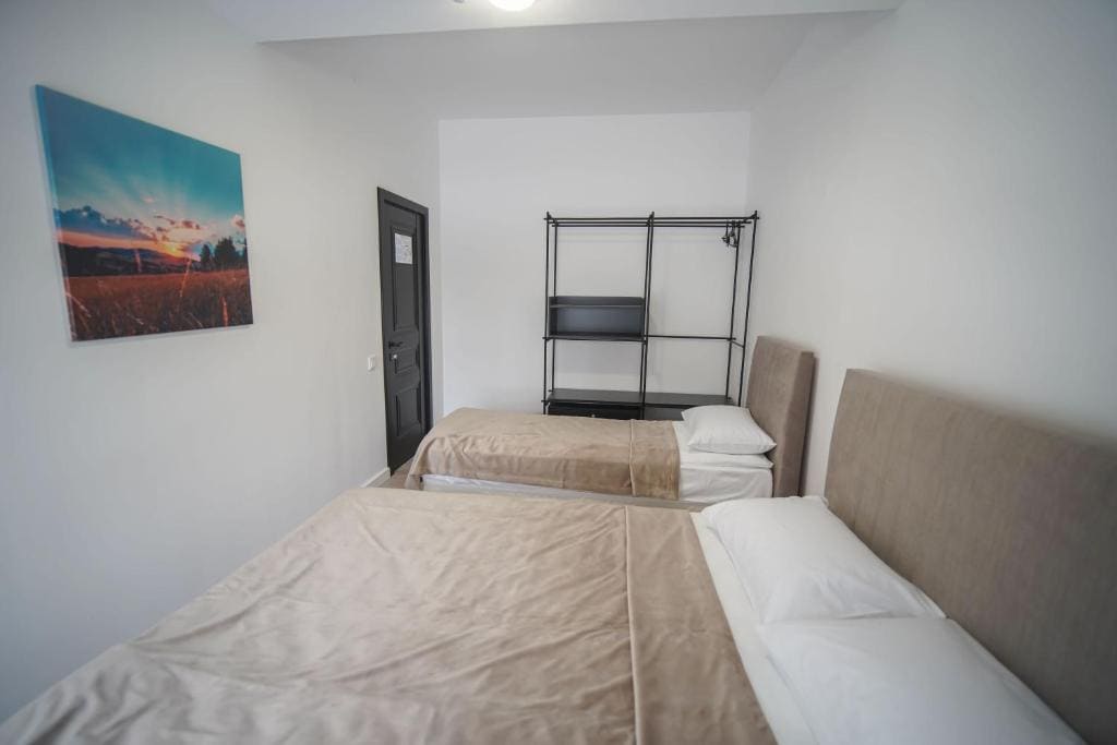 Standard Triple Room room - Image 2