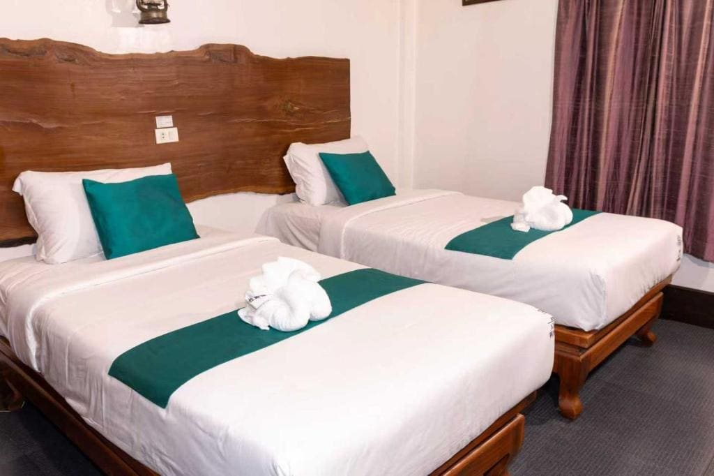 Economy Twin Room room - Image 2