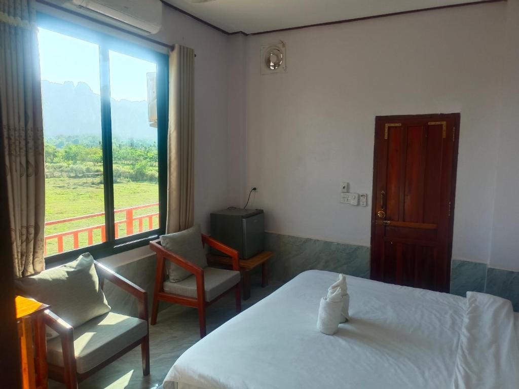 Double Room with Mountain View room - Image 1