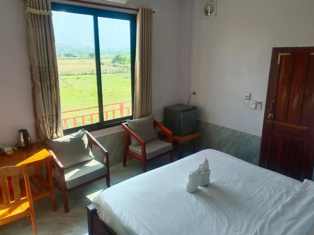Double Room with Mountain View room - Image 2