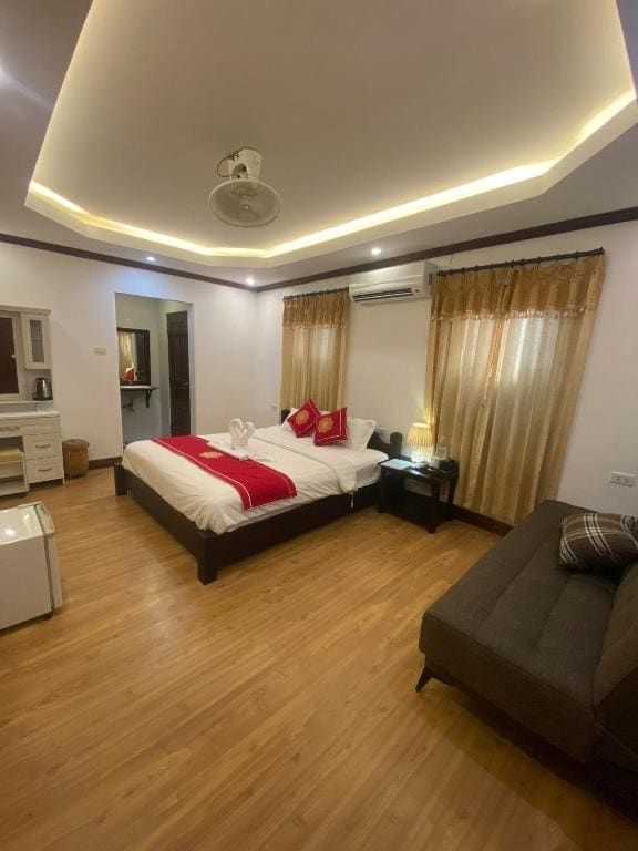 Superior Double Room room - Image 2