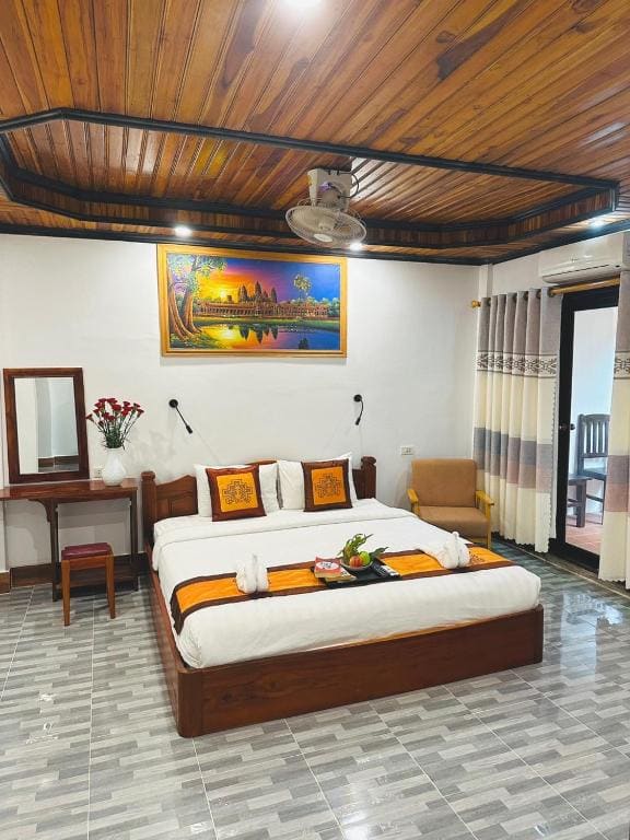 Deluxe Double or Twin Room room - Image 1