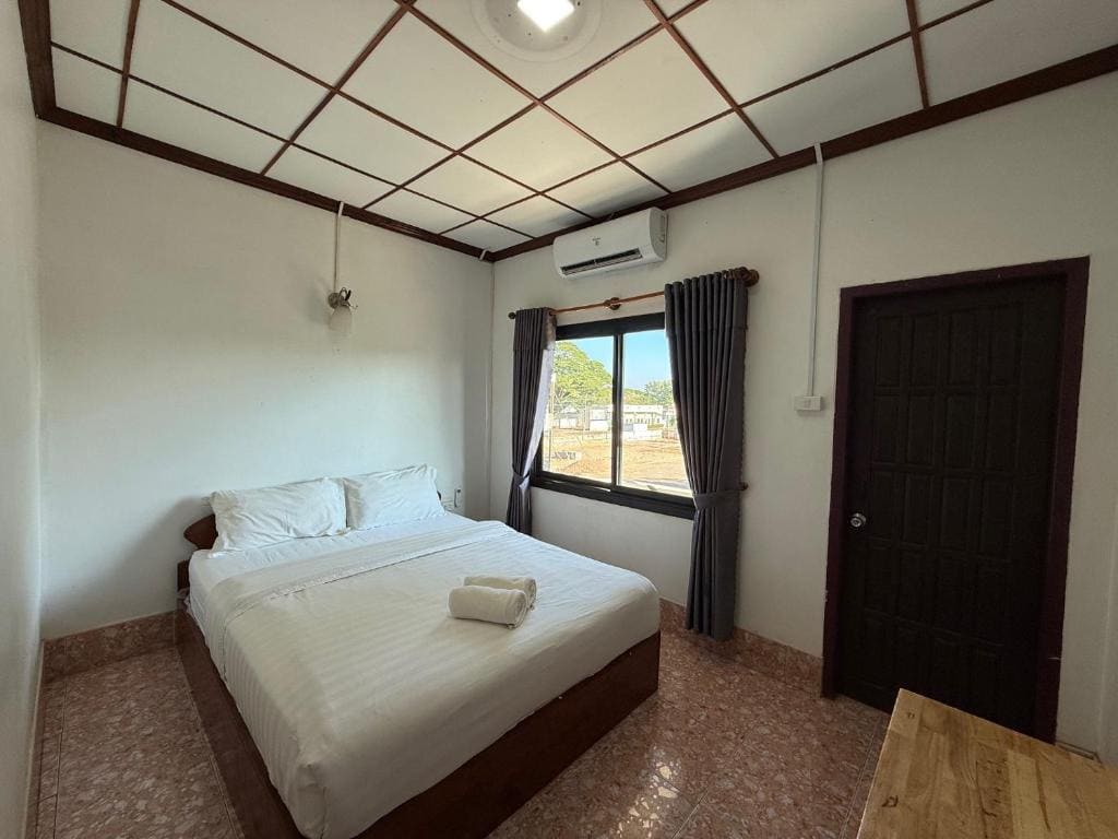Standard Double Room room - Image 2