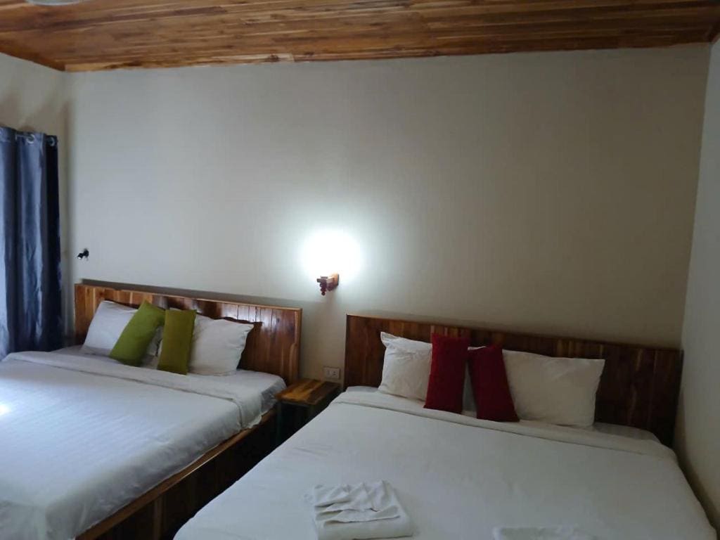 Quadruple Room with Garden View room - Image 2